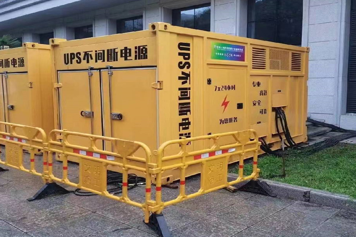 麻栗坡发电机租赁施工现场